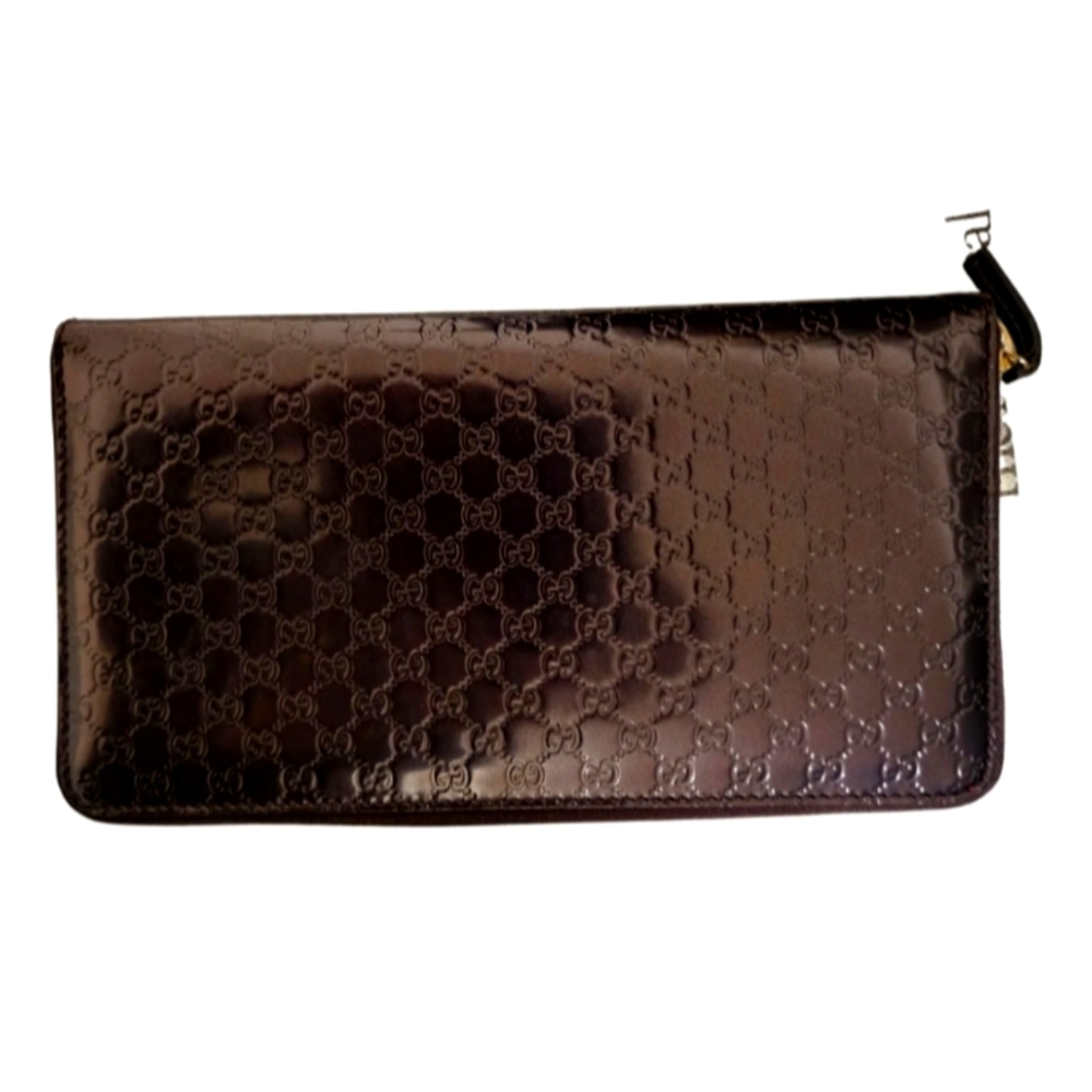 Gucci Large wallet.